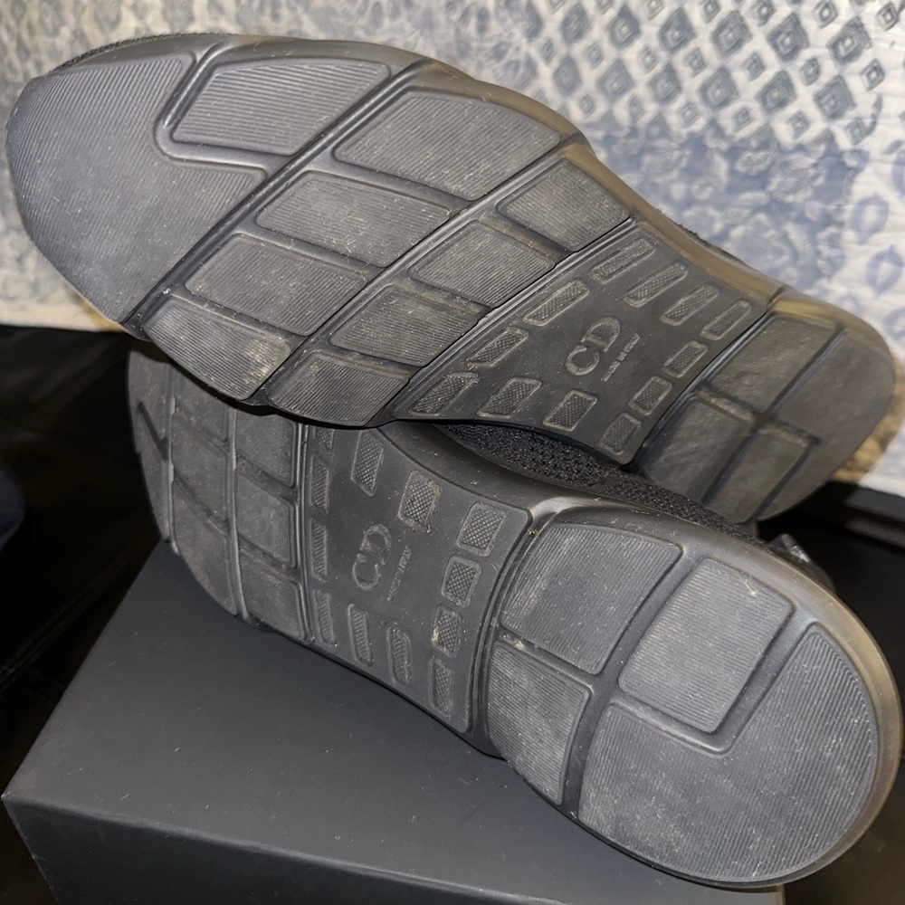 Men’s Dior B21 Authentic Worn Once - Picture 2 of 5